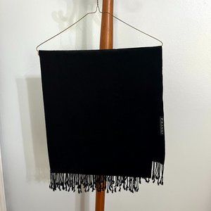 Black Shawl